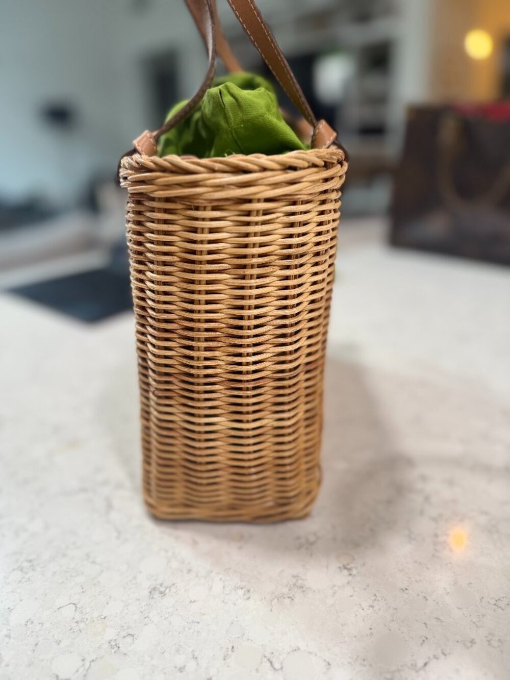 Adorable Wicker Tote. Perfect for a summer picnic or the beach. - Picture 2 of 5